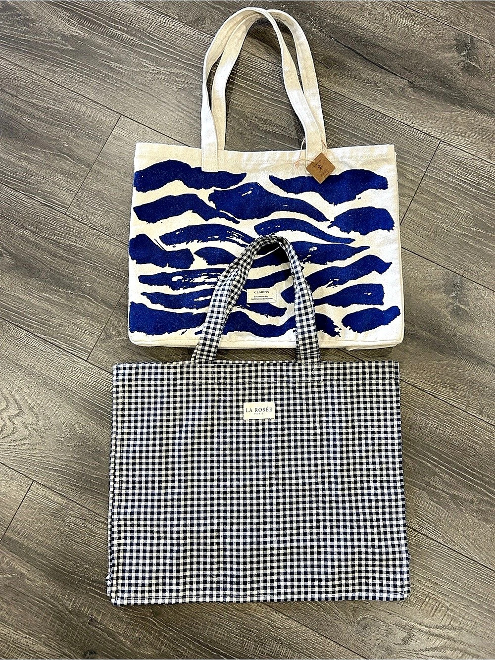 2/$12 Clarins & La rosee Cosmetic totes